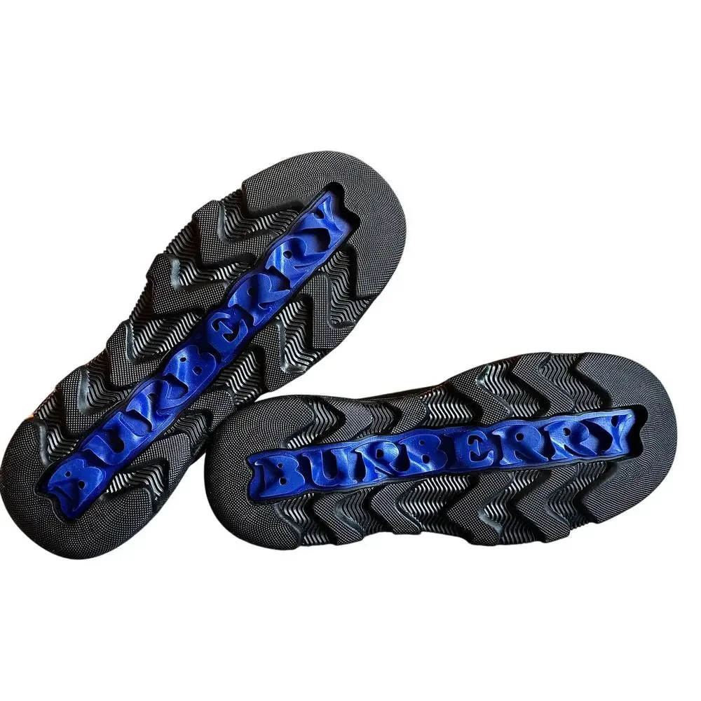 Burberry NWT Green/Black Women's Leather Chelsea Boots - Picture 5 of 8